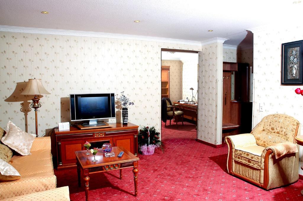 Narantuul Hotel Улан-Батор Екстер'єр фото